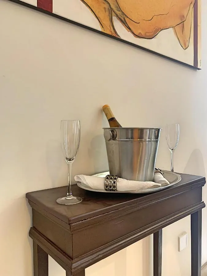 Residence Lagos 3*,