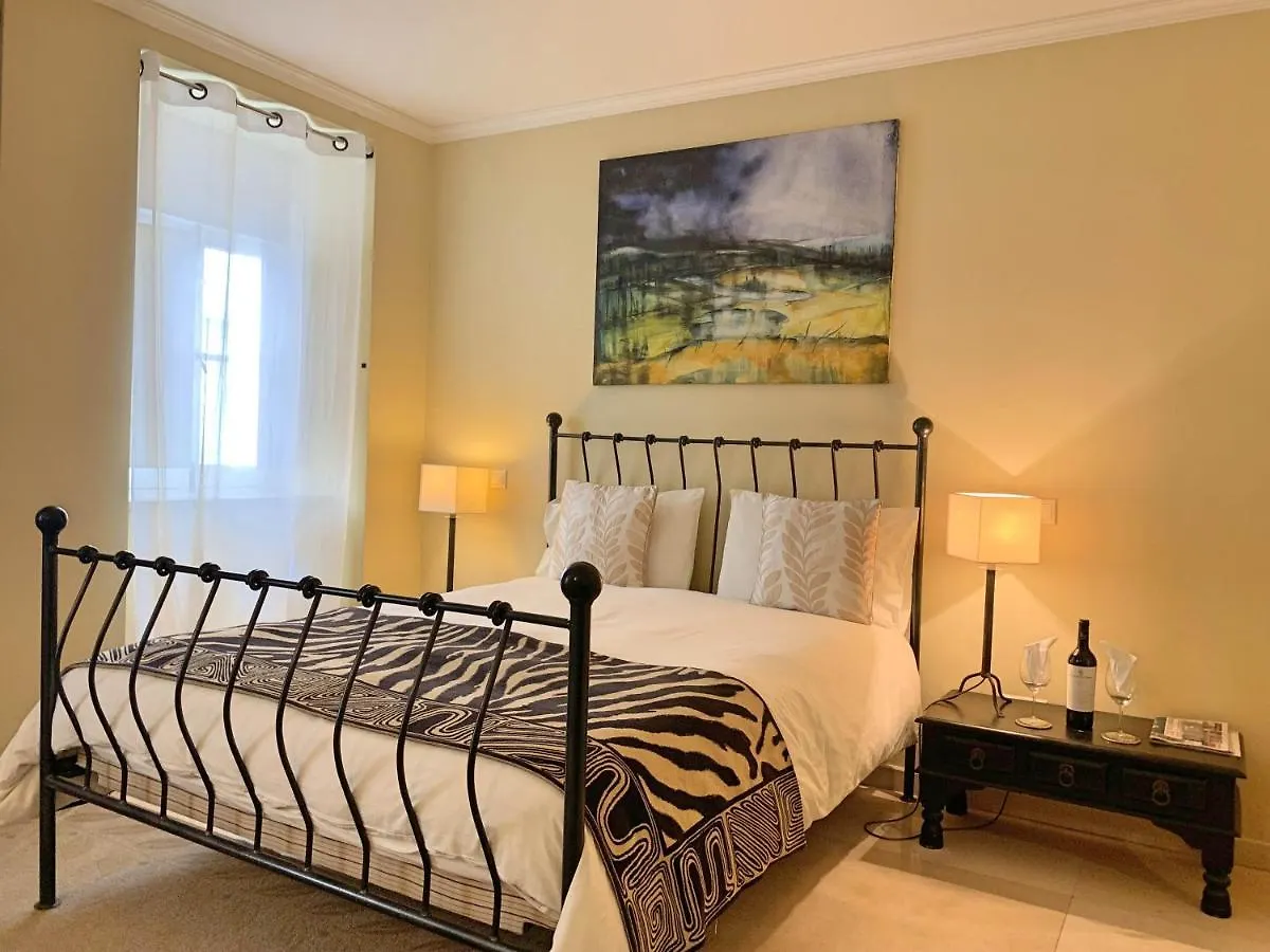 Bed & Breakfast Residence Lagos