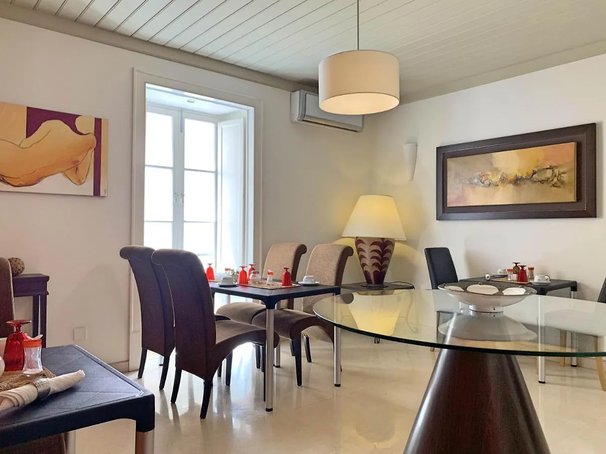 Residence Lagos Bed & Breakfast