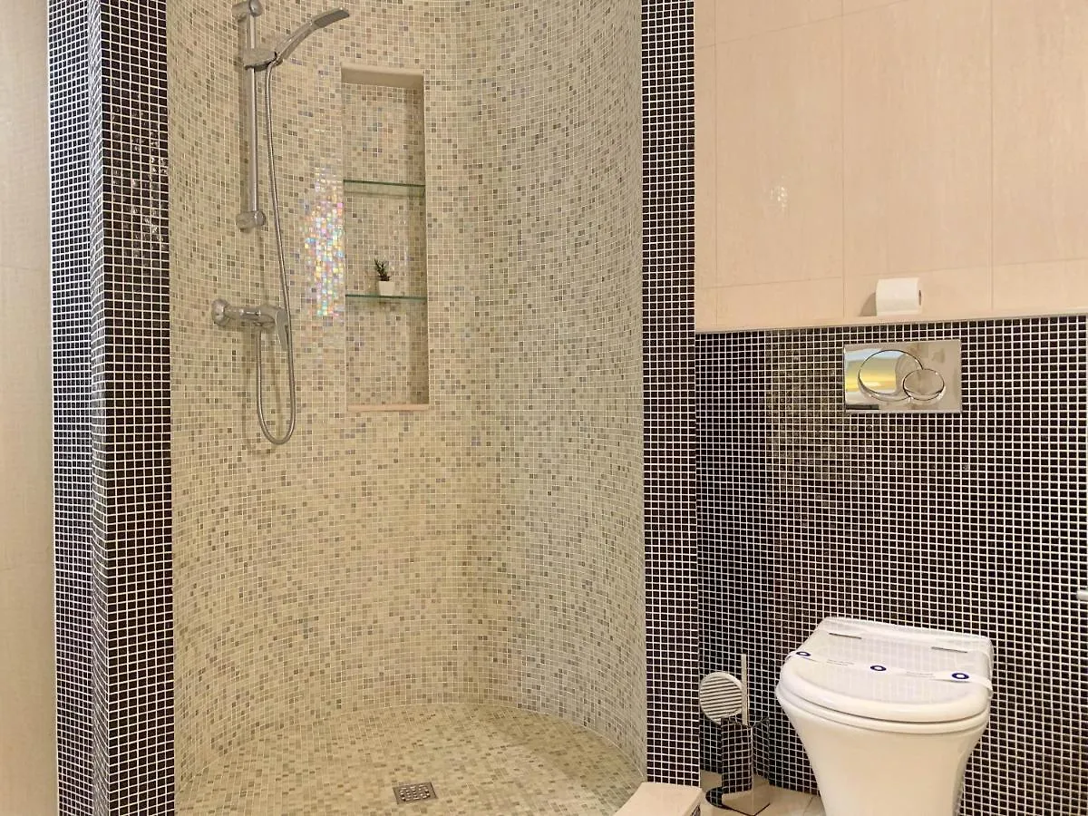 Residence Lagos 3*,