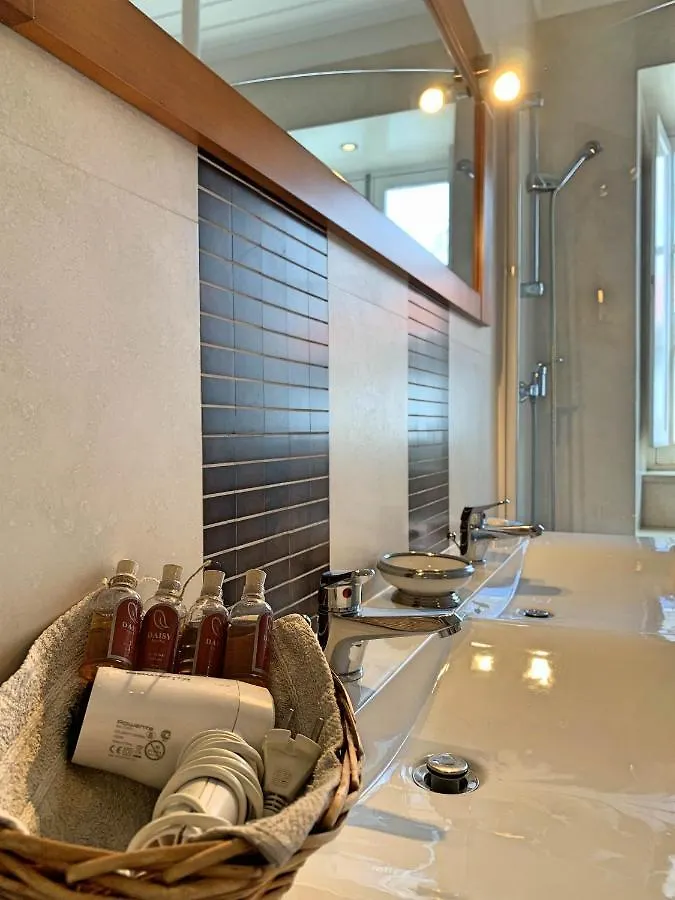 Residence Lagos Bed & Breakfast