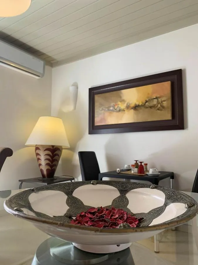 Bed & Breakfast Residence Lagos